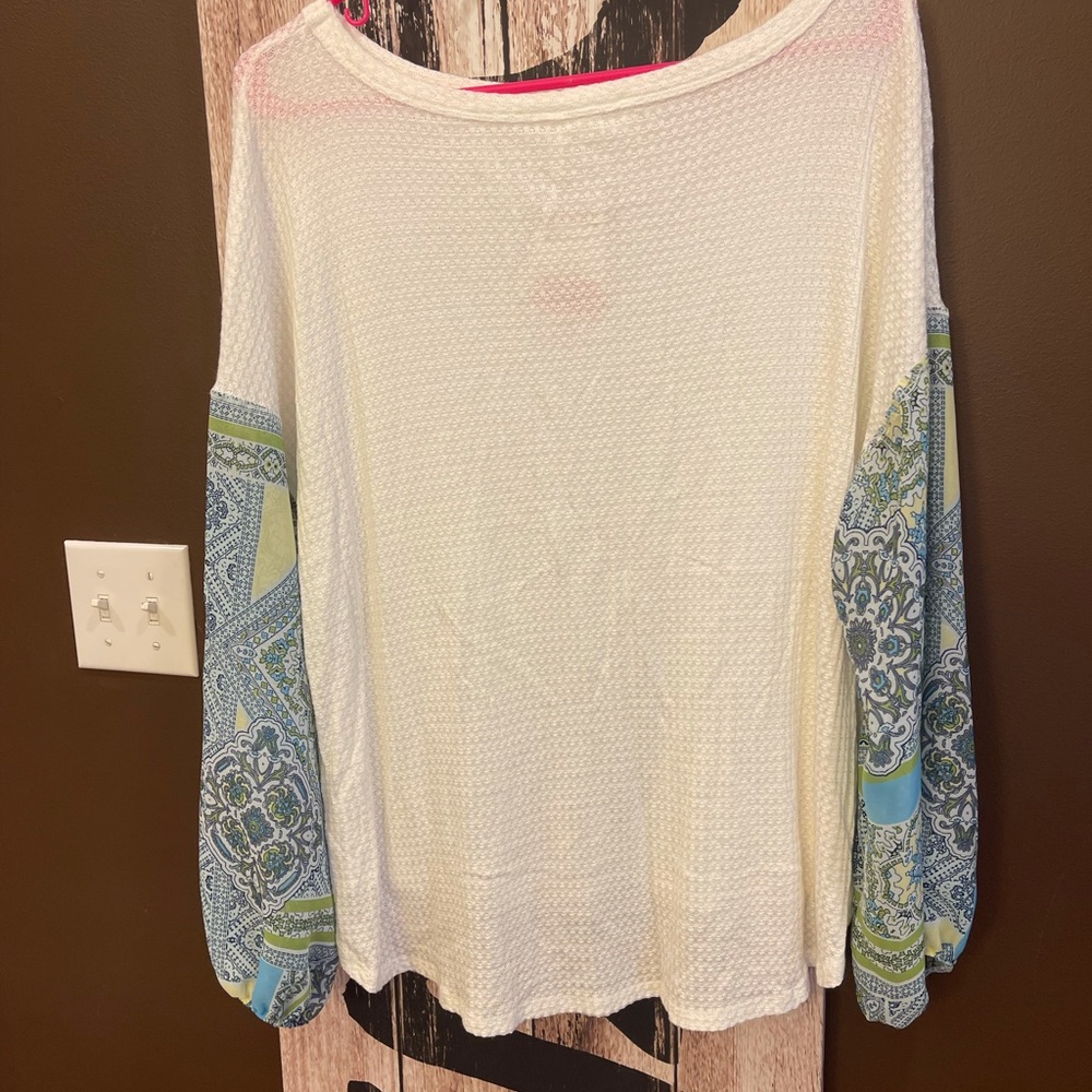 Lavender field top. New with tags. Size small. Oversized.